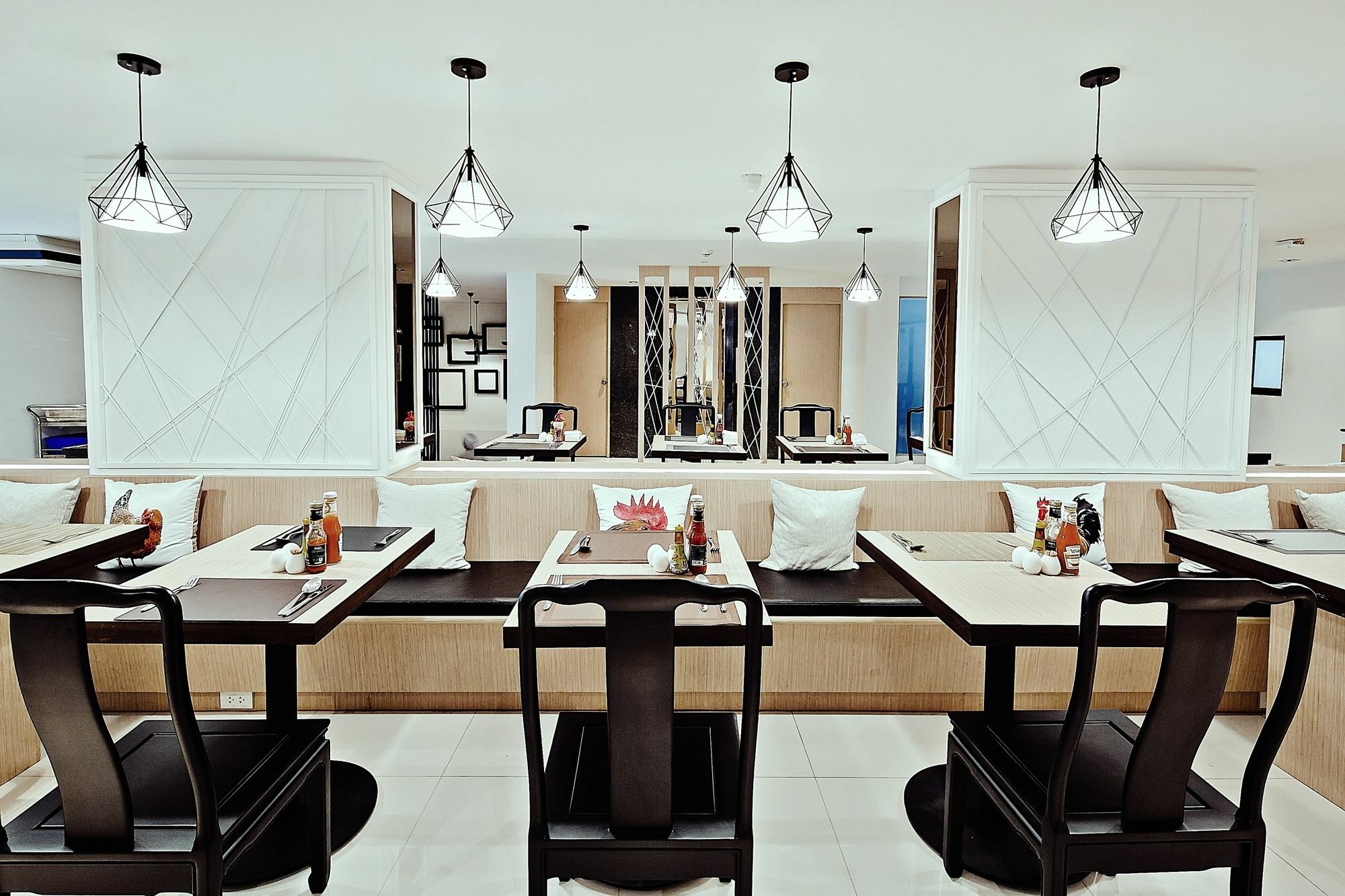 Three Sukhumvit Hotel - Sha Plus Certified Bangkok Kültér fotó