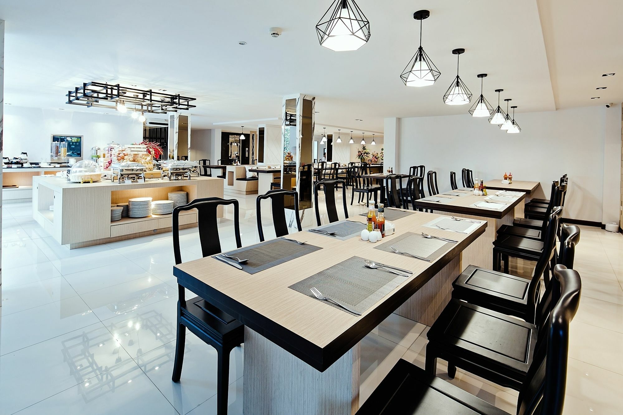 Three Sukhumvit Hotel - Sha Plus Certified Bangkok Kültér fotó